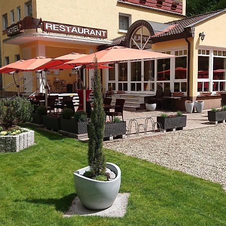 Hotel Goldbaechel Wachenheim an der Weinstraße Kültér fotó