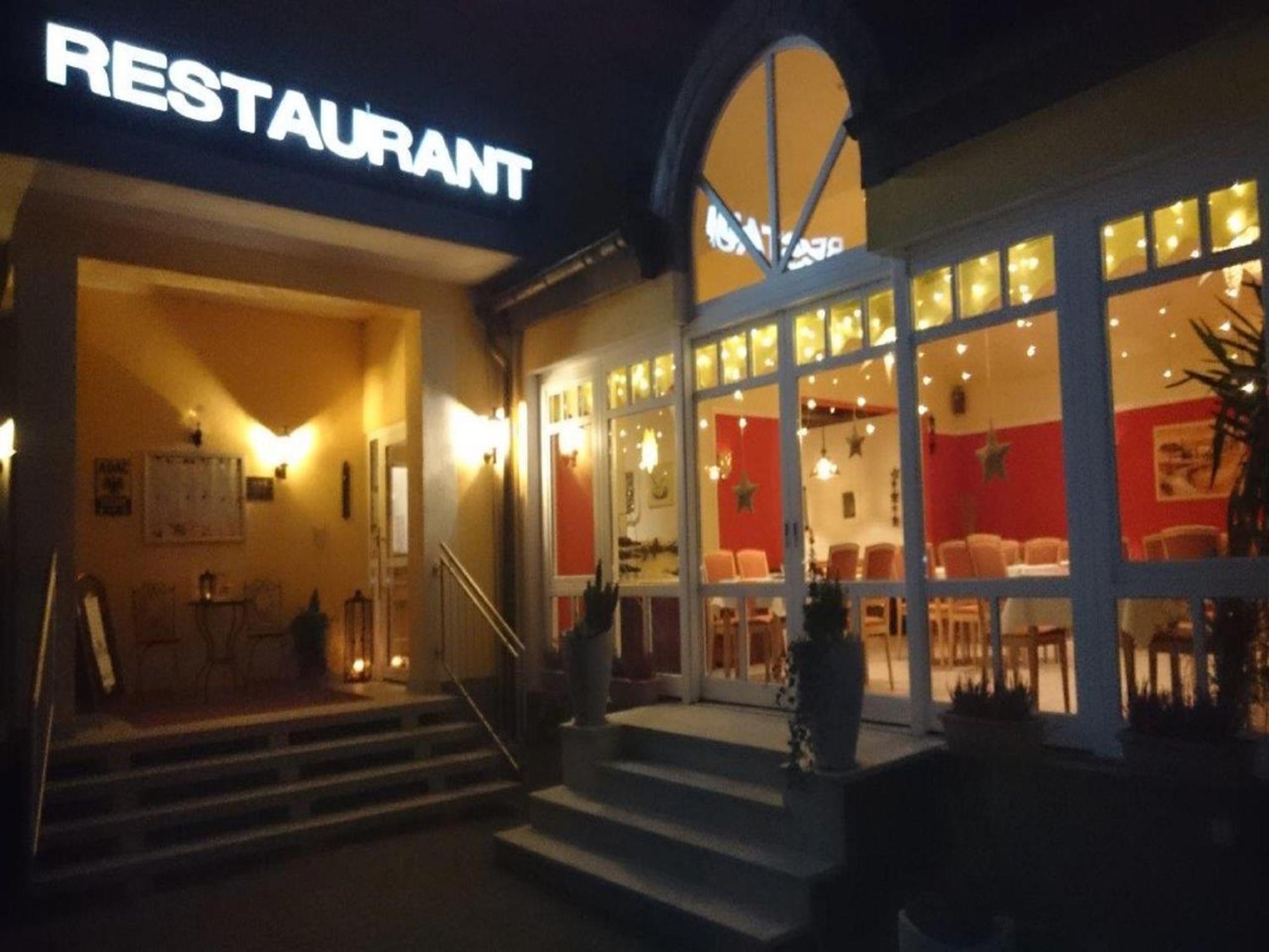 Hotel Goldbaechel Wachenheim an der Weinstraße Kültér fotó